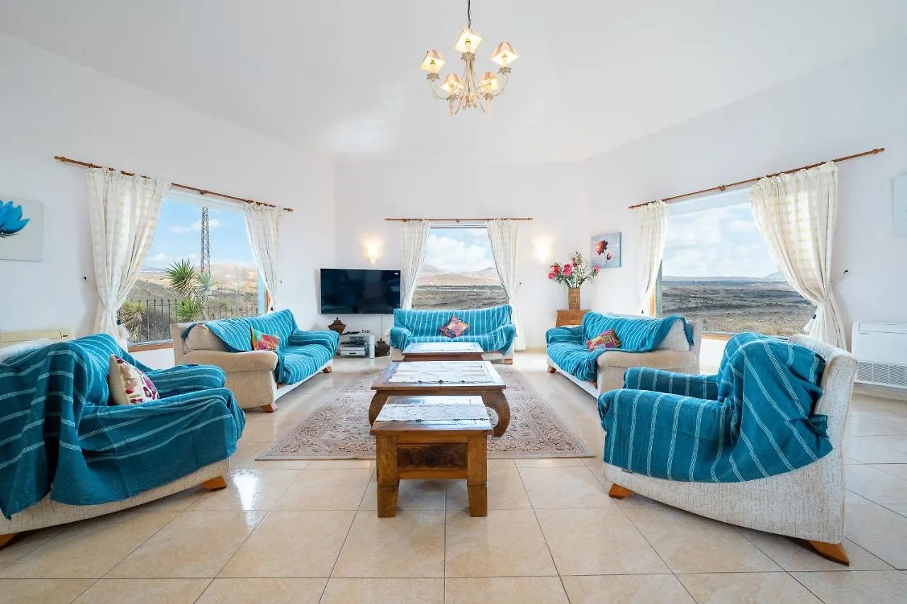 Villa Milan Puerto del Carmen  0*, Puerto del Carmen (Lanzarote)
