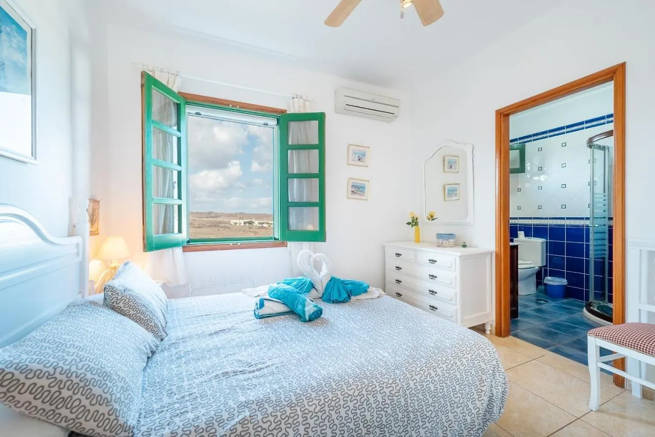 Villa Milan Puerto del Carmen  İspanya
