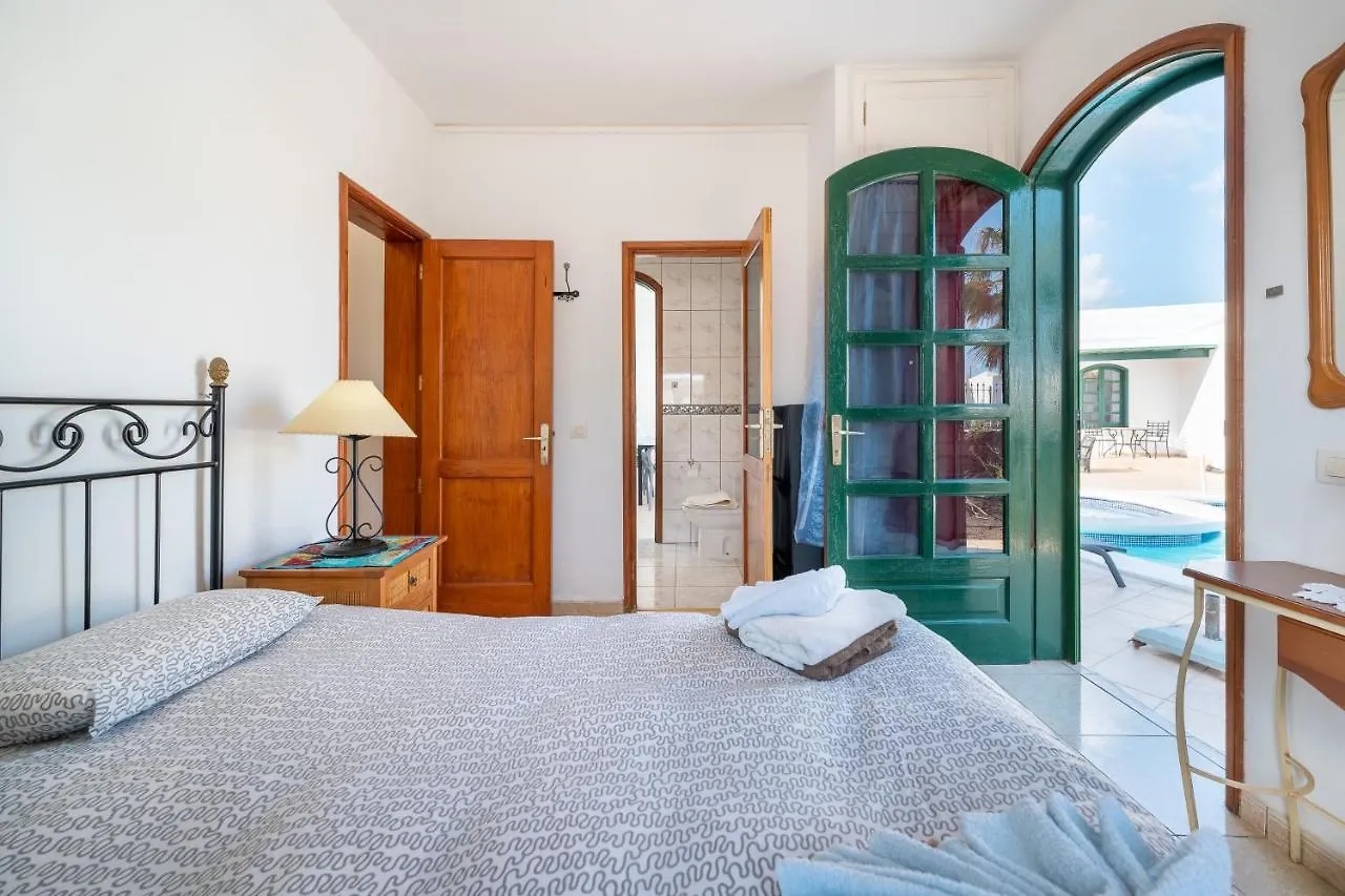 Villa Milan Puerto del Carmen  0*, Puerto del Carmen (Lanzarote) İspanya